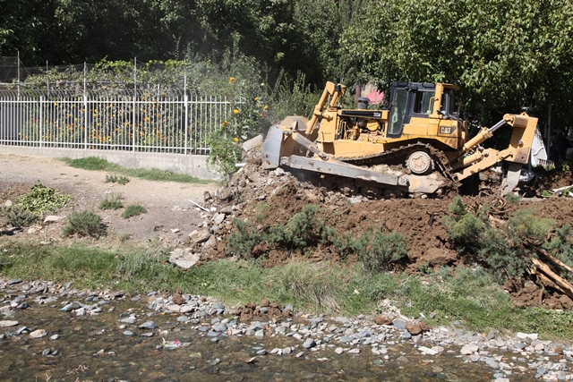 بیش از ۵۶ هکتار از بستر رودخانه‌ها و مسیل‌های ارومیه آزادسازی شد